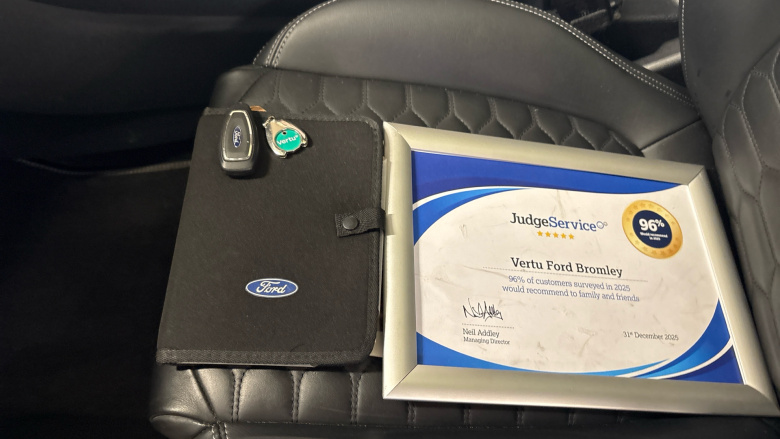 Ford Fiesta 1.0 EcoBoost Hybrid mHEV 125 Vignale Edition 5dr Petrol Hatchback